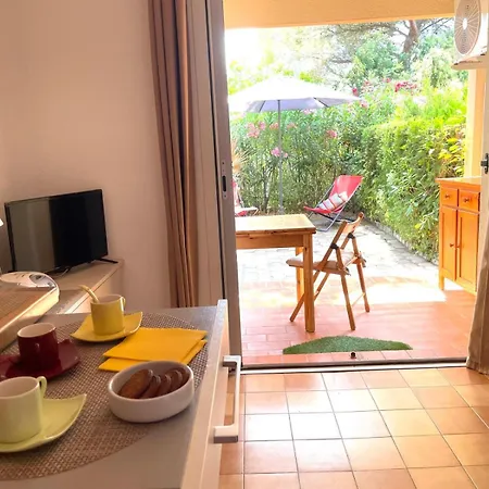 Apartment Saint-raphael, La Peguiere, 5mn A Pied Des Plages Boulouris-sur-Mer